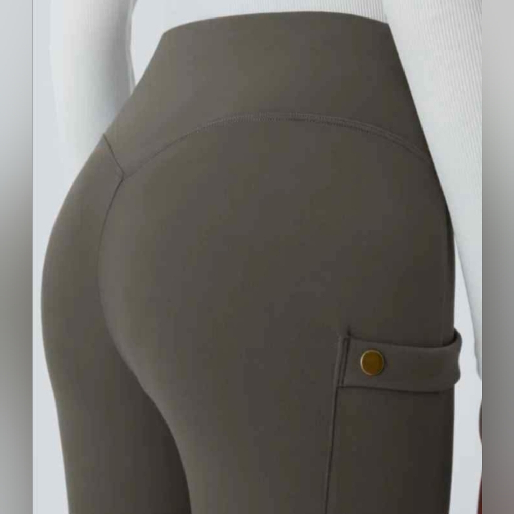 NWT XL Halara gray leggings with decorative buttons - Picture 3 of 9